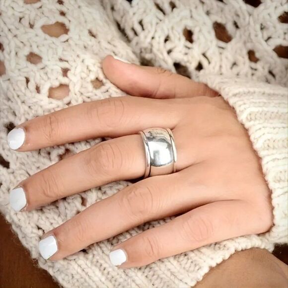 Silver Dome Ring Stylish Fashion Decorative Jewelry Boho Silver Plated - Picture 1 of 4